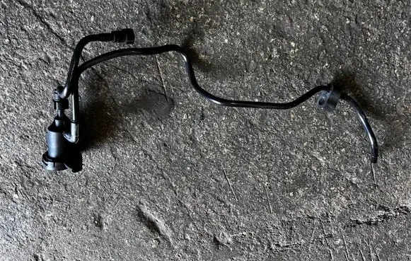 Mercedes-Benz E W212 Vacuum valve A0014760532
