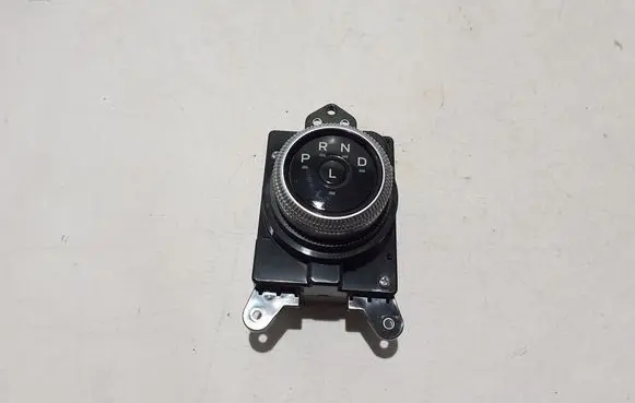 Ford Mach-E I Gear shifter/selector LJ9P7P155AH