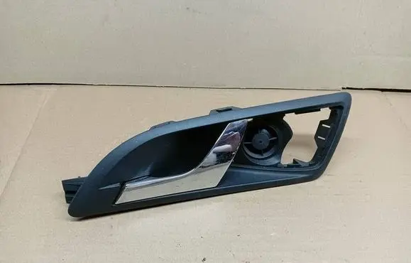 Skoda Octavia Mk2 (1Z) Rear door interior handle 1Z0839247