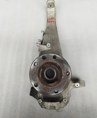 Volkswagen Touareg II Front wheel hub spindle knuckle 7P0407245A