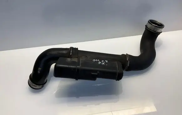 Mercedes-Benz E W211 Intercooler hose/pipe A2115282582 2115282582