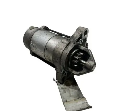 Toyota Avensis T250 Starter motor 402821382