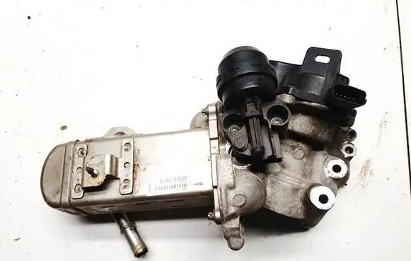 Ford Galaxy EGR valve cooler V29004027 MM111BL