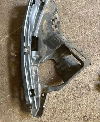 Volvo XC60 Headlight/headlamp mounting bracket 30763434 S3DHA