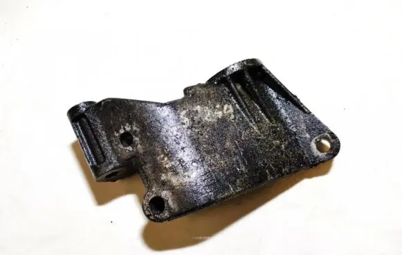 Opel Astra G Engine mounting bracket 90571112