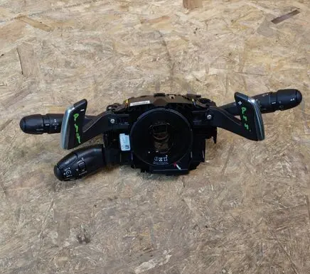Peugeot 5008 Light switch 98262579ZD