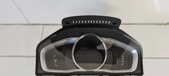 Volvo V70 Speedometer (instrument cluster) 769315620U