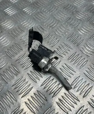 Air conditioning (A/C) pressure sensor