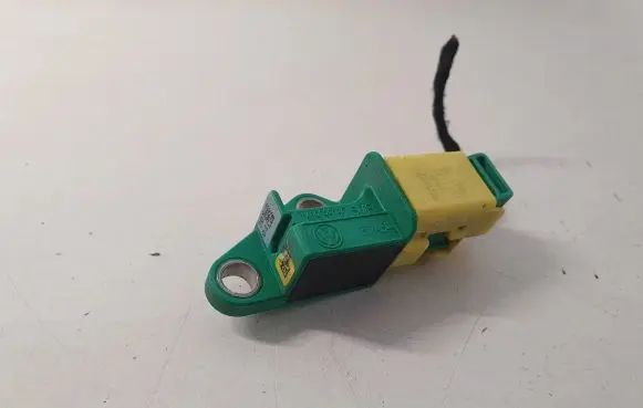 Audi A5 8T 8F Airbag deployment crash/impact sensor 1K0909606C