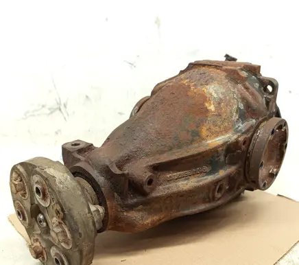 Mercedes-Benz E W124 Rear differential 1243502974 1243512501 1243512508