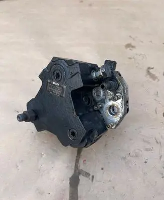 BMW 3 E46 Fuel injection high pressure pump 0445010045 7788670