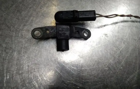 Renault Megane II Crankshaft position sensor 7700109055
