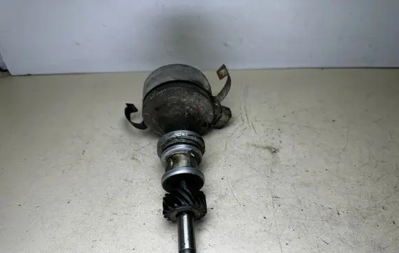 Ford Sierra Spark distributor 0237520009 85HF12100DA