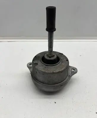 Porsche 911 997 Engine mount bracket 99737504907