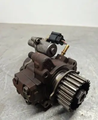 Peugeot 3008 I Fuel injection high pressure pump 9672605380