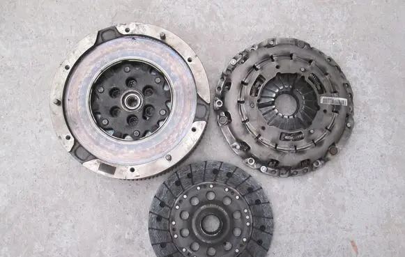 BMW 1 F20 F21 Clutch set kit 21207638495