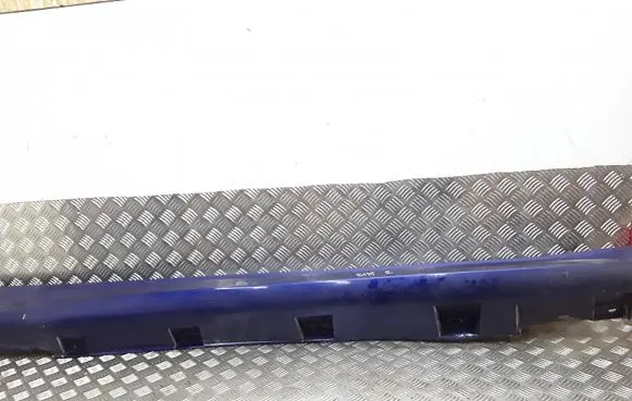 Ford Focus Sill CM51A10154A