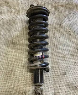 Nissan Navara D23 Front shock absorber with coil spring 561105JU1A