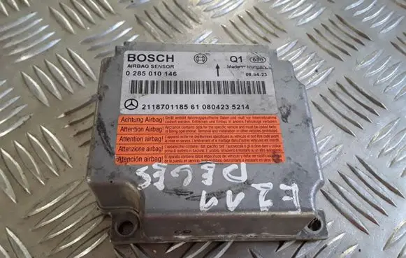 Mercedes-Benz E W211 Airbag control unit/module 0285010146 2118701185
