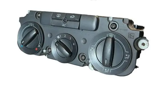 Volkswagen Golf Plus Climate control unit 5M2820045A 5HB00932727 984312L