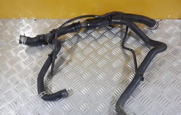 Smart ForTwo II Engine coolant pipe/hose A4535011082 215032629R