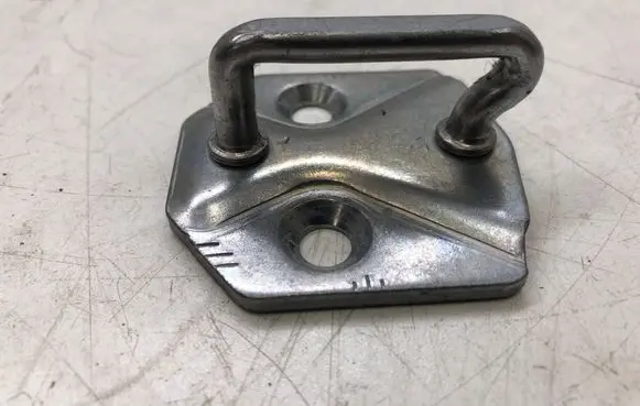 Ford Focus Rear door lock loop/hook striker AM5AA21982AA 31391309