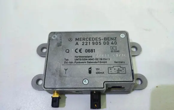 Mercedes-Benz S W221 Aerial antenna amplifier A2219050040