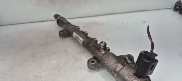 Mercedes-Benz E W212 Fuel main line pipe A6510700495