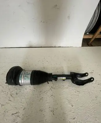 Mercedes-Benz GLE W167 Front shock absorber with coil spring