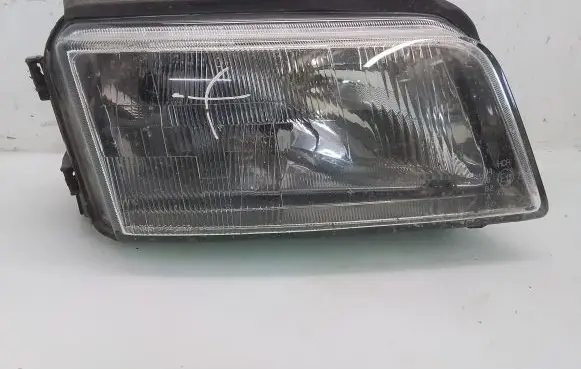 Audi A4 S4 B5 8D Headlight/headlamp