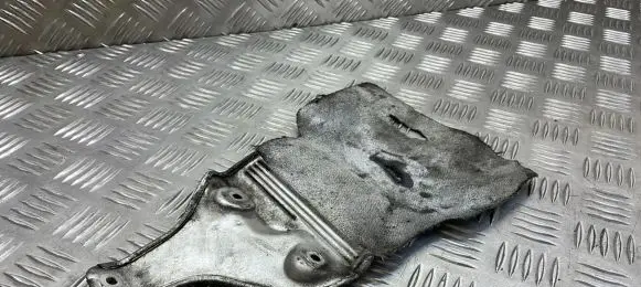 Audi Q5 SQ5 Exhaust heat shield 8K0199388