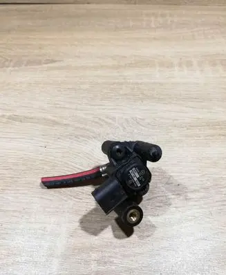 Mercedes-Benz Vito Viano W639 Air pressure sensor A0101537228
