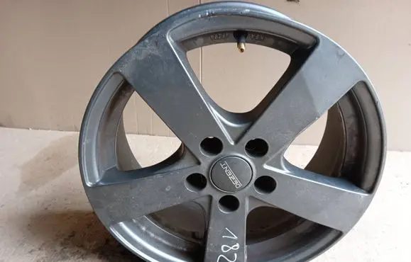 Volvo V50 R16 alloy rim 