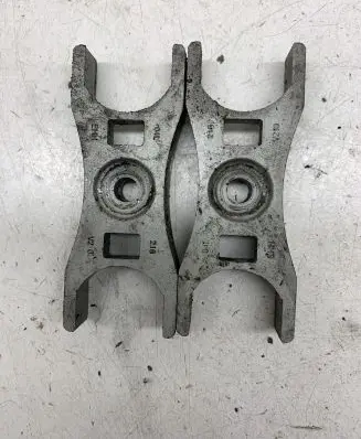 Audi A4 S4 B9 Fuel Injector clamp holder