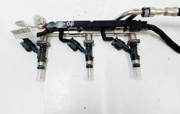 BMW 2 Active Tourer U06 Fuel main line pipe 8483304