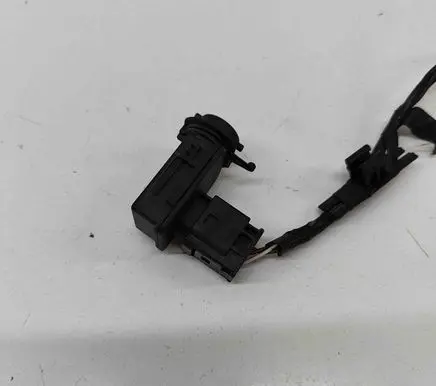 BMW X2 F39 Air quality sensor 6833650