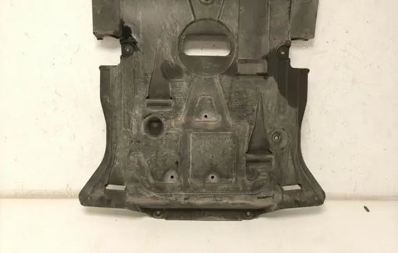 Mercedes-Benz ML W166 Engine splash shield/under tray A1665200123