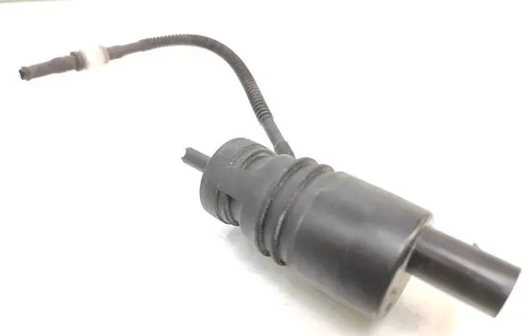 BMW X5 E70 Windscreen/windshield washer pump 6934160 10833217 3095102