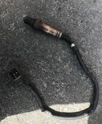 BMW 5 E60 E61 Lambda probe sensor 0258006977 7559968