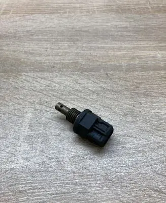 Audi A8 S8 D2 4D Intake air temperature sensor 078906161