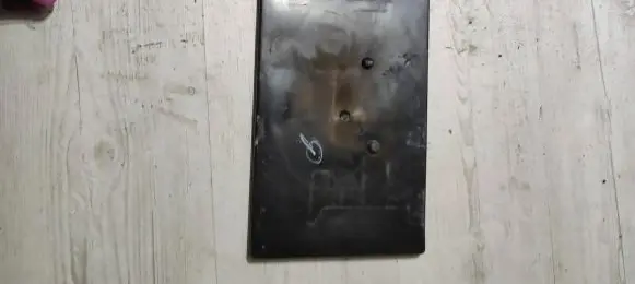 Battery box tray
