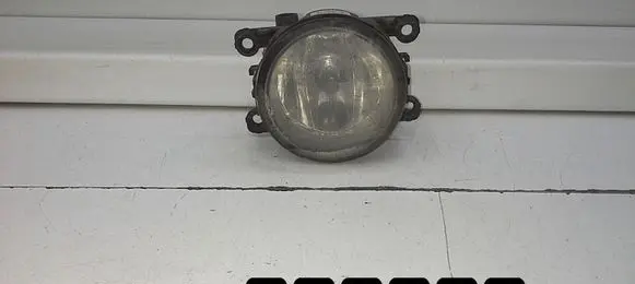 Renault Megane III Front fog light 8200074008