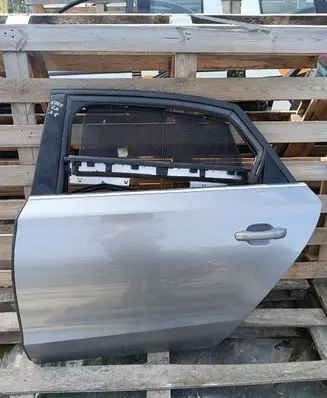 Audi A8 S8 D4 4H Rear door NOCODE