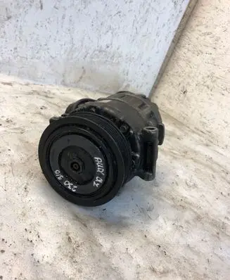 Audi Q7 4L Air conditioning (A/C) compressor (pump) 7l6820803f