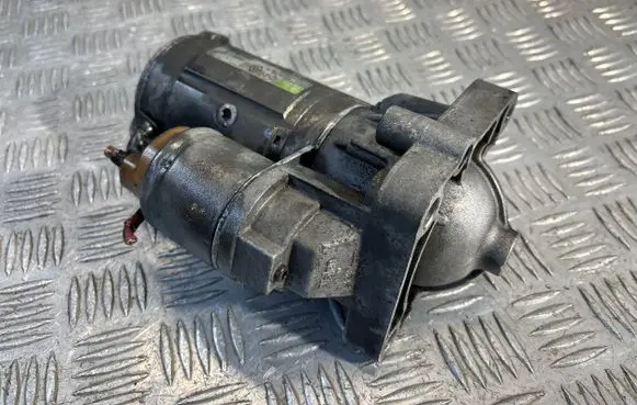 Renault Espace IV Starter motor 8200237594 24C50208TM D8R1