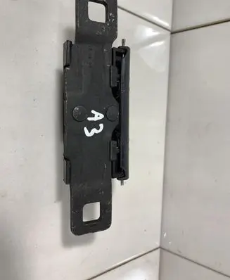 Audi A3 S3 8L Tailgate/trunk/boot lock/catch/latch 8L0827085