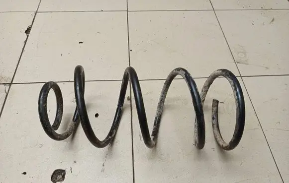 Volvo S40 Front coil spring
