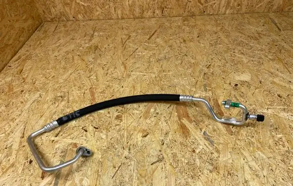 KIA Xceed Air conditioning (A/C) pipe/hose 97762G4650