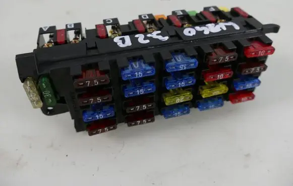Mercedes-Benz S W140 Fuse module 1405451101