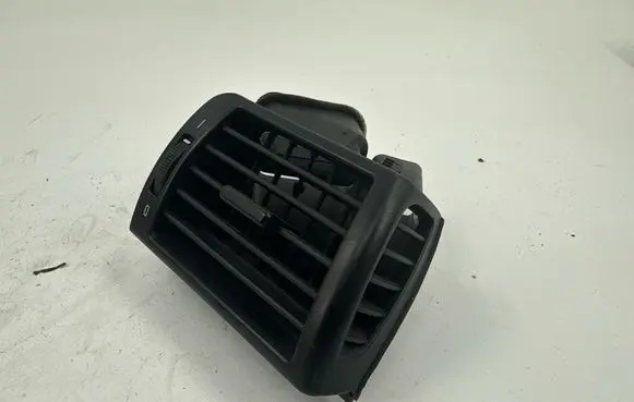BMW 3 E46 Dashboard side air vent grill/cover trim 64228361898